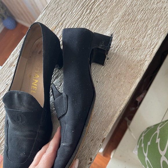 CHANEL vintage black dress loafers with classic styling need repair - Picture 5 of 10